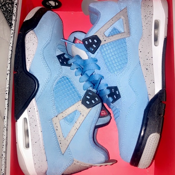 UNIVERSITY BLUE - Picture 3 of 4